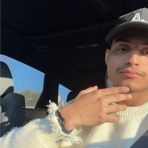 Meet your Posher, Ryan